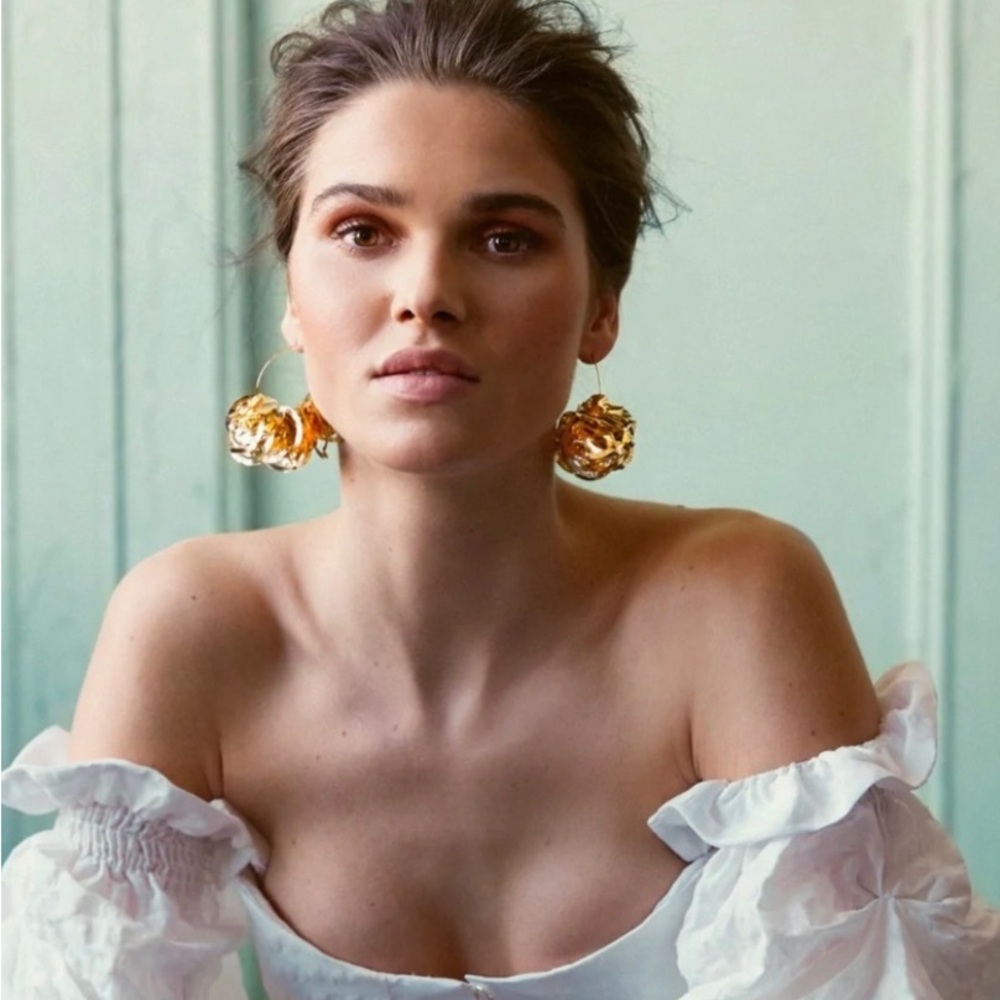 Mignonne Gavigan Lola hoops Gold